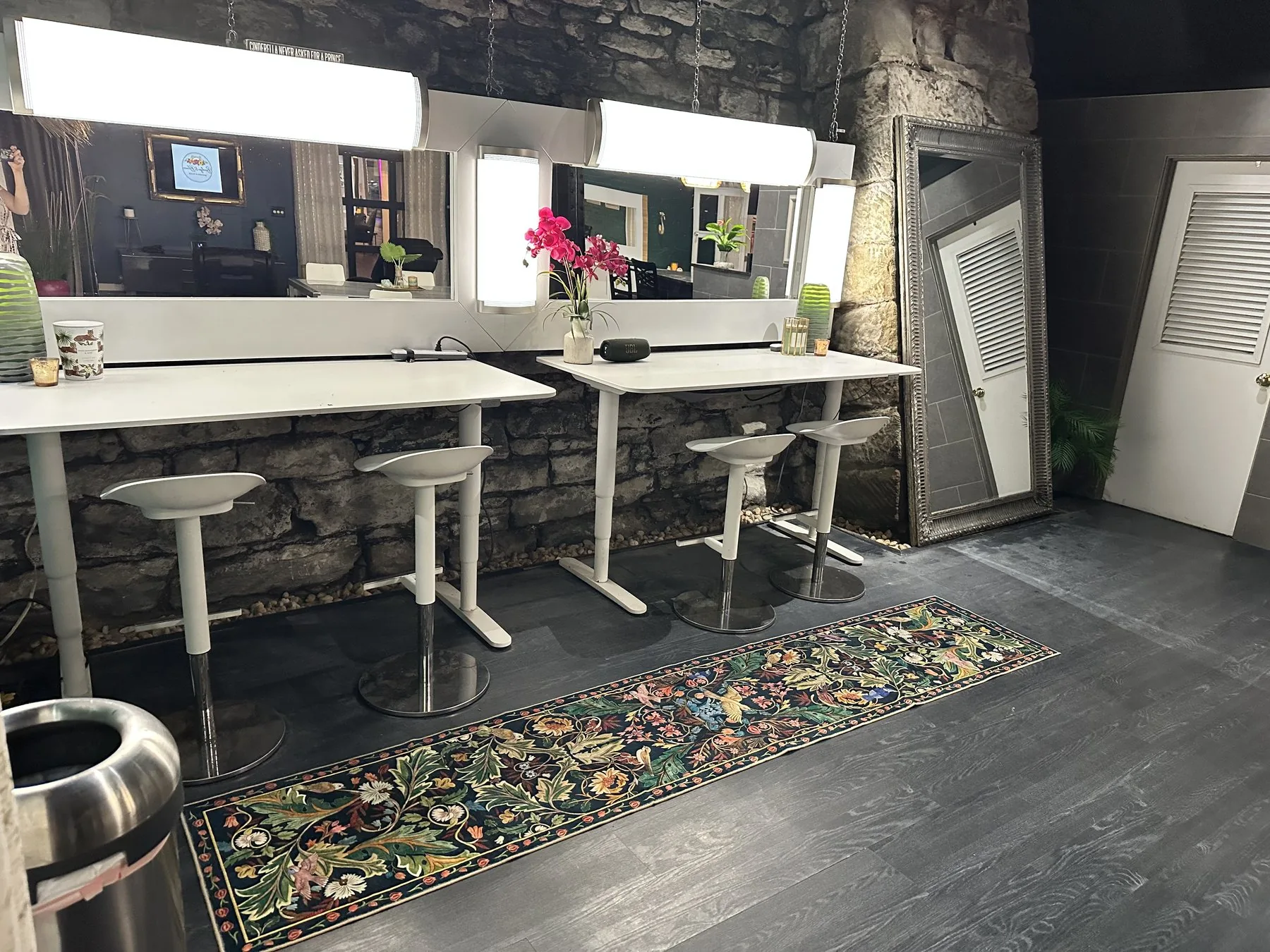 Bright glam stations ready for members at Bridge and Bloom
